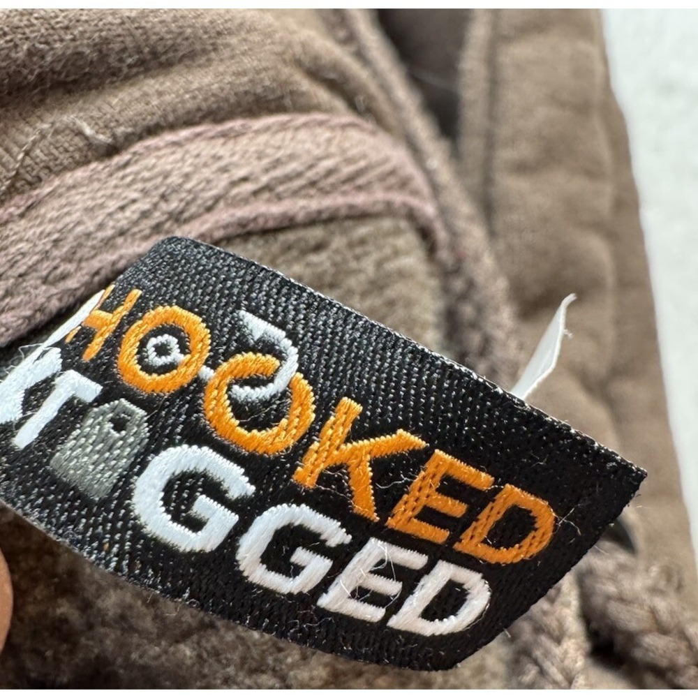 Hooked & Tagged Brown Hoodie Men's M Aim Shoot Reload Hunting - Picture 9 of 10